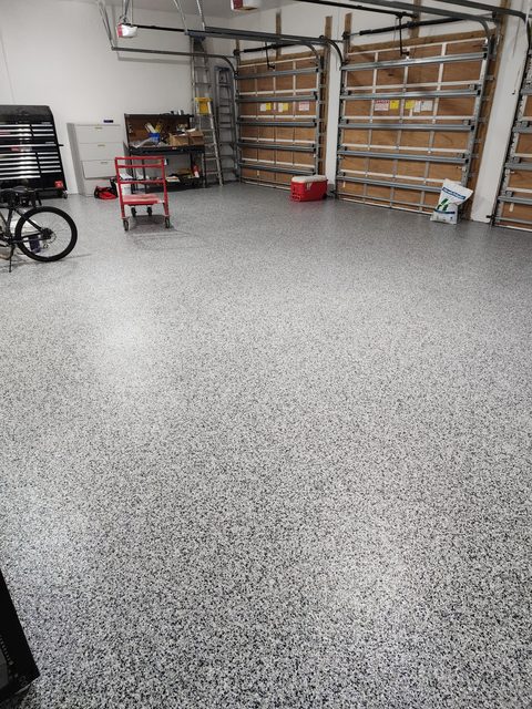 Two-car garage, full flake